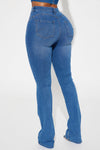 Tall Tucson Booty Lifting Stretch Bootcut Jeans - Medium Wash.
