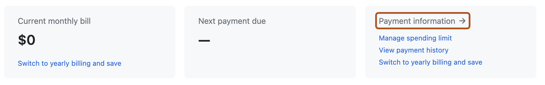 課金設定ページの上部のスクリーンショット。 [Payment information] ボックスの [Update payment method] リンクがオレンジ色の枠線で囲まれています。
