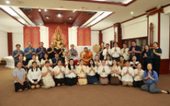 มทร.ล้านนา จัดกิจกรรมสืบสานประเพณีวันธรรมสวนะ นบพระฟังธรรม