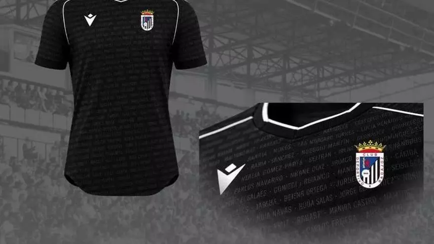 El gesto del CD Badajoz con su afición: la camiseta de la próxima temporada llevará los nombres de 1.500 abonados
