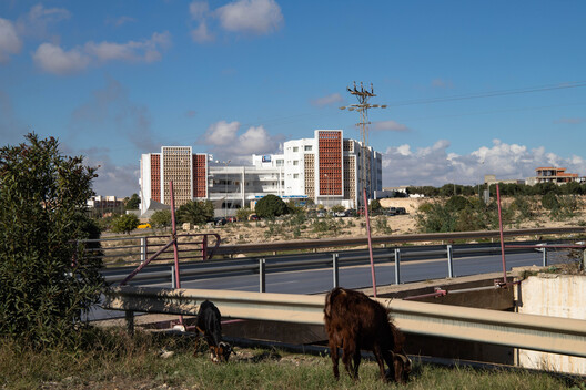 Polytechnic School of Sousse / Atelier Façila - architectures & paysages Polytechnic School of Sousse / Atelier Façila - architectures & paysages - Exterior Photography