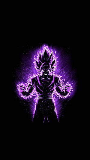 Personagem de anime brilhando com energia roxa contra um fundo cósmico escuro. — Fundo de Dragon Ball Fundos