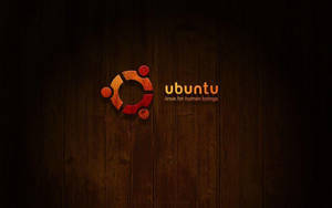 Ubuntu-logo op donkere houtachtergrond met tagline linux for human beings — Linux Os Achtergronden