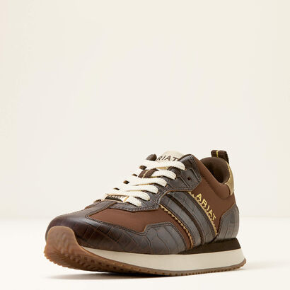 Ranch Runner Trainer 3-4 Front